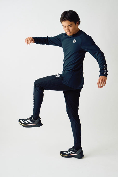 SPORTY LONG T-SHIRT - Black